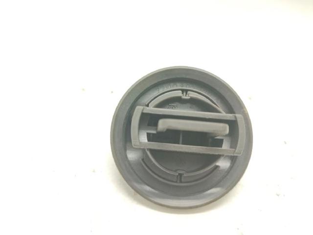 7700431898 Tapón del depósito de combustible  disponible Utrera