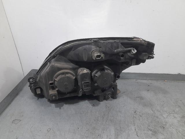 RENAULT 7700432097 Faro derecho  en stock Salamanca
