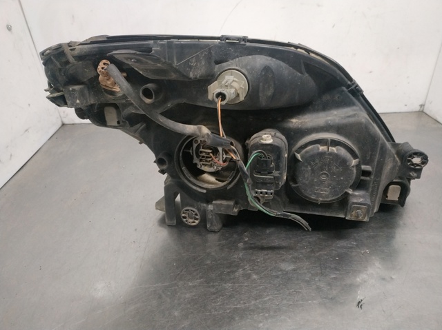 RENAULT 7700432098 Faro izquierdo  comprar en Albacete