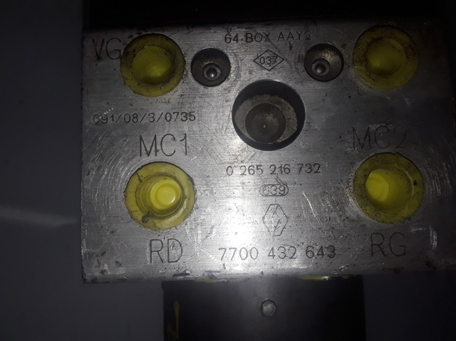 RENAULT 7700432643 Módulo ABS  en stock Salamanca