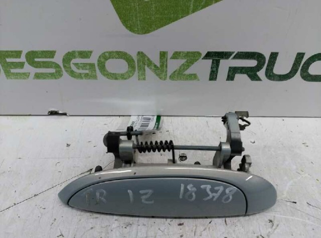 7700433075 RENAULT Manija exterior de puerta izquierda delantera/trasera comprar Bilbao