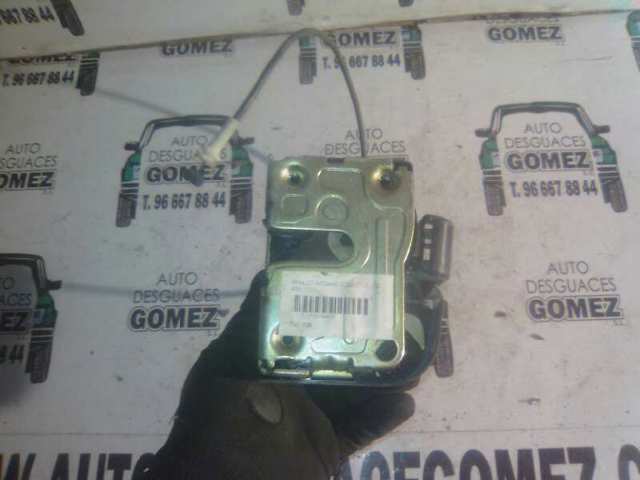 7700434604 Cerradura de puerta delantera izquierda  comprar en Reus