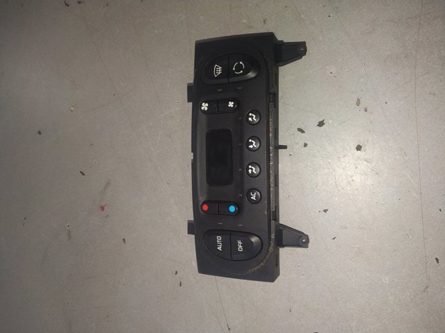 7700435400 RENAULT  en stock Gandía