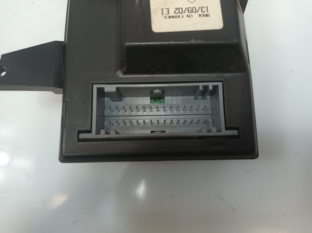 7700435401 Unidad de control aire acondicionado  en stock Sabadell