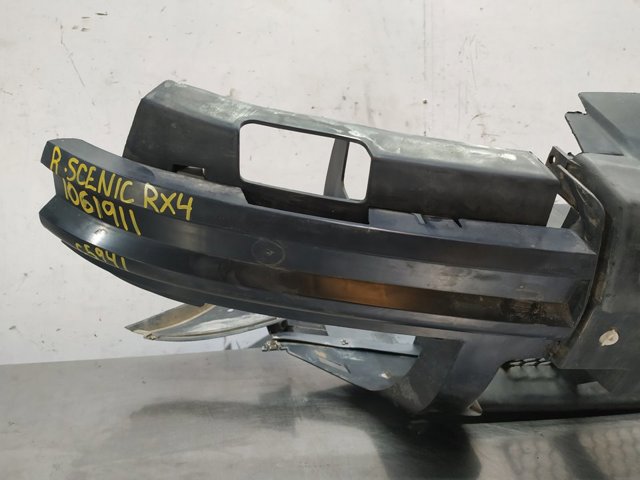 7700435879 RENAULT Paragolpes  en stock Gandía