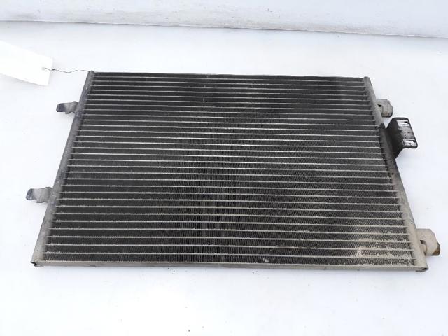 RENAULT 7700436062 Condensador aire acondicionado  en stock Terrassa