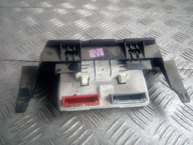 7700436305A RENAULT Pantalla multifunción  comprar en Jaén