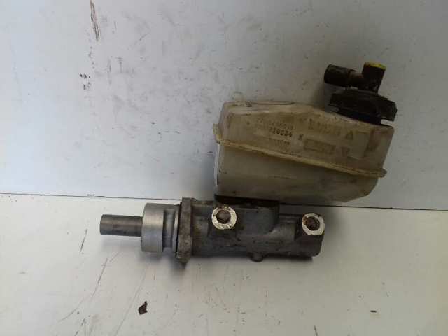 7700436913 RENAULT  en stock Huelva