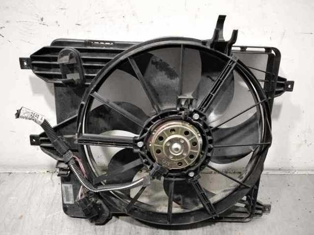 7700436917 RENAULT Difusor del radiador de refrigeración con motor y hélice  disponible Alicante