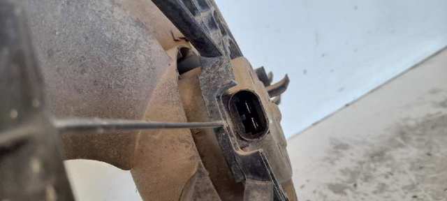 RENAULT 7700436917 Difusor del radiador de refrigeración con motor y hélice  disponible España