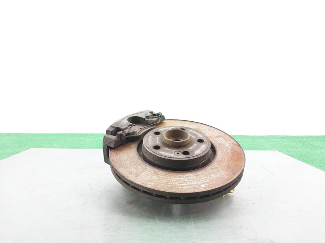 7700437031 Renault (RVI)
