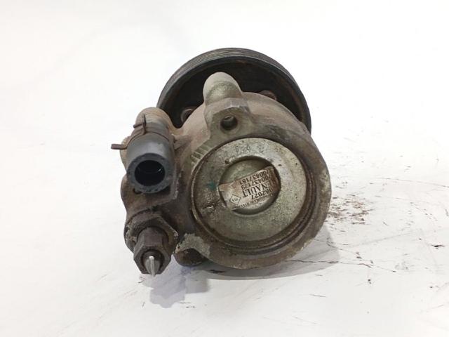RENAULT 7700437179 Bomba de dirección asistida  comprar en Ponferrada