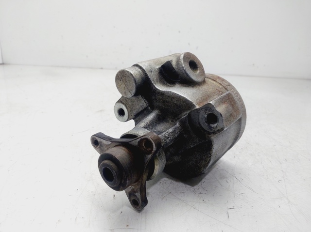 7700437179 Renault (RVI)