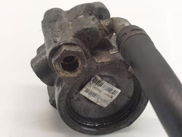 7700437179 RENAULT Bomba de dirección comprar Bilbao