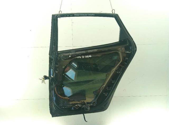 77004D4000 Puerta trasera derecha comprar Sevilla