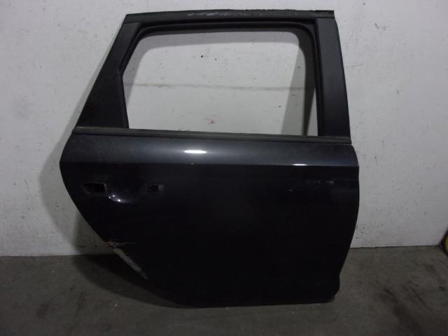 77004G4000 Puerta trasera derecha  comprar en Pontevedra