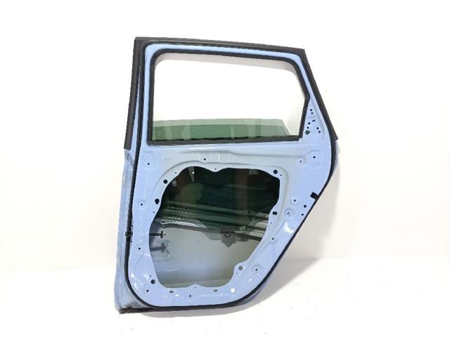 77004G4000 HYUNDAI Puerta trasera derecha  en stock Córdoba