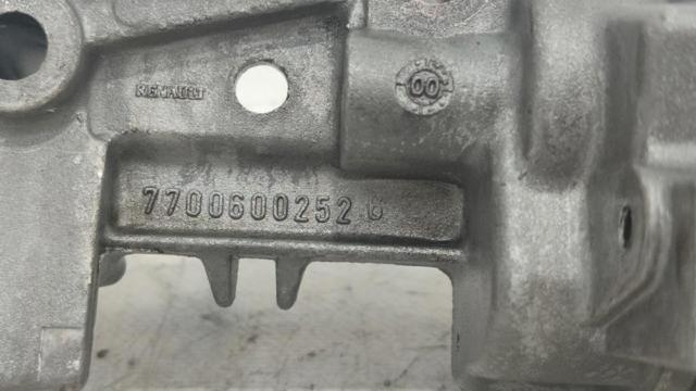 Bomba de aceite Renault Espace 4 JK0