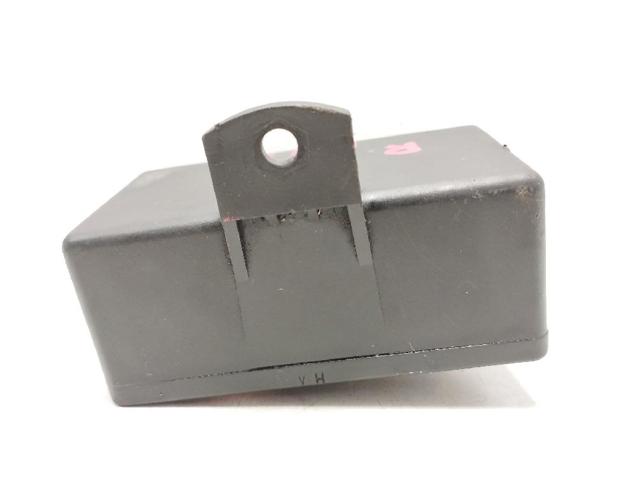 Relé de bujía de precalentamiento Renault 21 S48