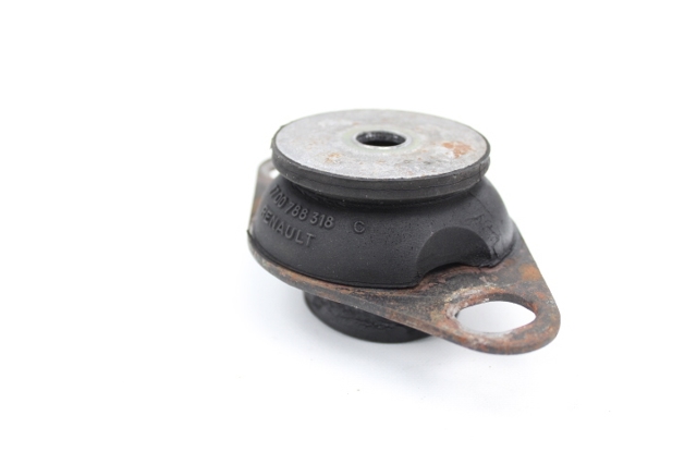 7700788318 Soporte izquierdo del motor  disponible Utrera