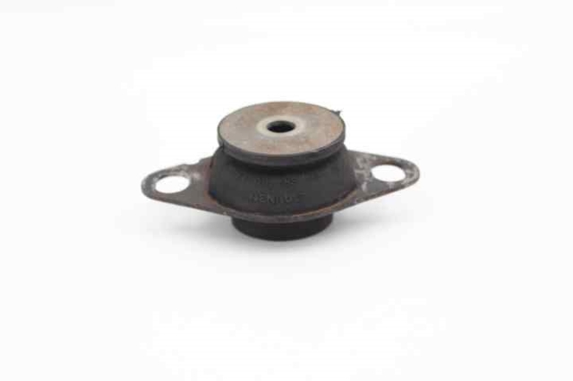 RENAULT 7700788318 Soporte izquierdo del motor  en stock Valencia