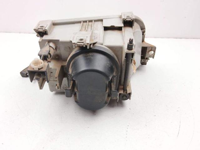 7700796425 RENAULT Faro izquierdo comprar Madrid