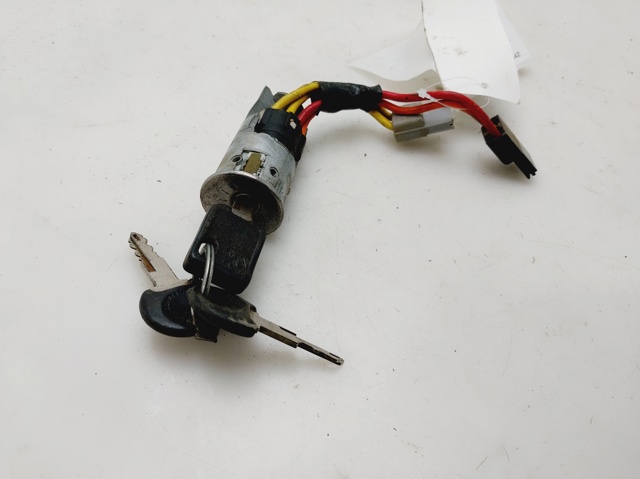 Comprar Cerradura de encendido Renault Espace II J63 a bajo precio