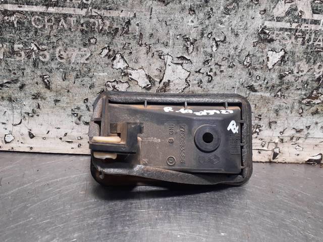 7700813586 RENAULT Manija interior derecha delantera/trasera de puerta  comprar en Jaén