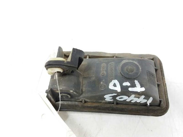 7700813586 Manija interior derecha delantera/trasera de puerta comprar Sevilla