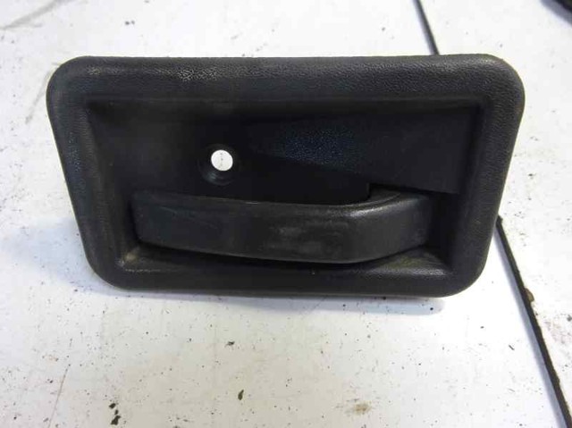 7700813586 Manija interior derecha delantera/trasera de puerta comprar Girona