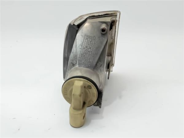 7700815977 RENAULT Intermitente izquierdo  en stock Huelva