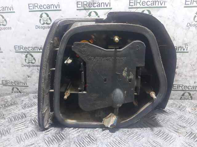 RENAULT 7700816016 Piloto trasero derecho  en stock Salamanca