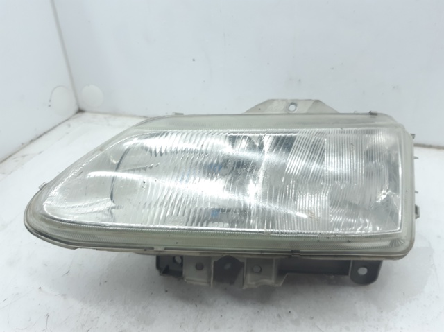 RENAULT 7700820118 Faro izquierdo  en stock Valencia