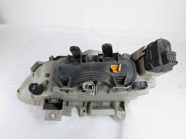 7700820119 Faro derecho  comprar en Pontevedra