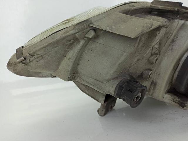 7700820119 Faro derecho  disponible Utrera