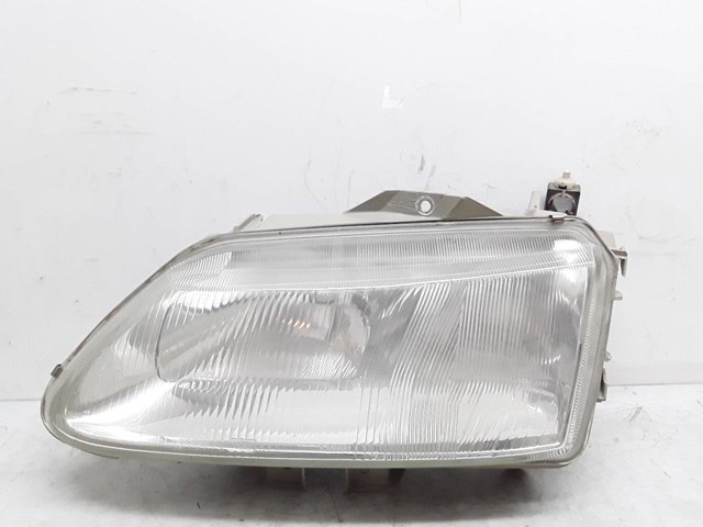 Faros delanteros 7700820122 RENAULT