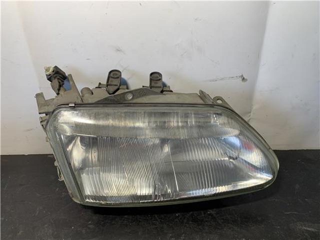 Faro delantero derecho 7700820123 RENAULT