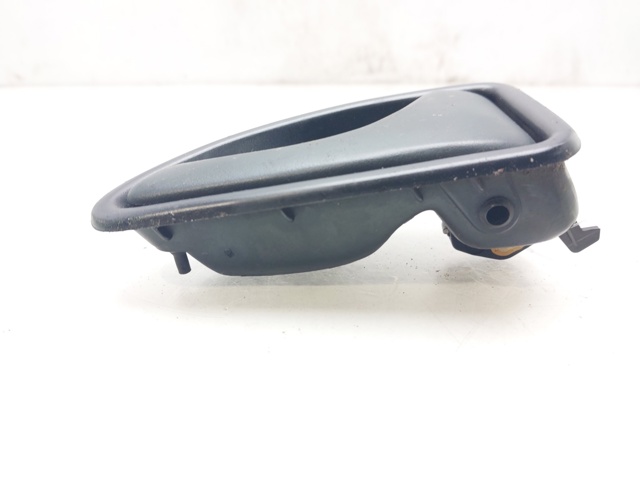 7700820524 RENAULT Manija interior de puerta delantera derecha  comprar en Oviedo