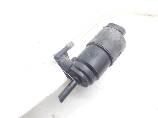 RENAULT 7700821782 Bomba-motor de limpiaparabrisas delantero/trasero  disponible Valladolid