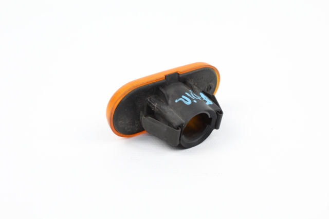 7700822136 RENAULT Luz intermitente de guardabarros  comprar en Lleida