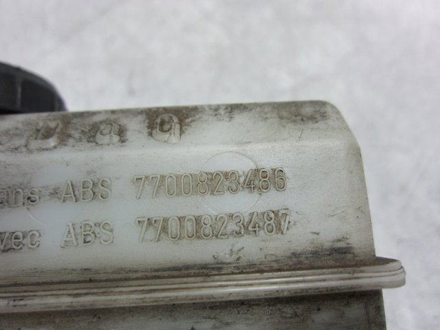 7700823486 RENAULT comprar Madrid