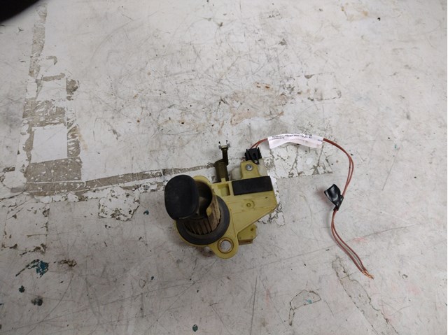 7700823676 Renault (RVI)