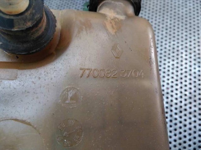 7700823704 Vaso de expansión comprar Girona