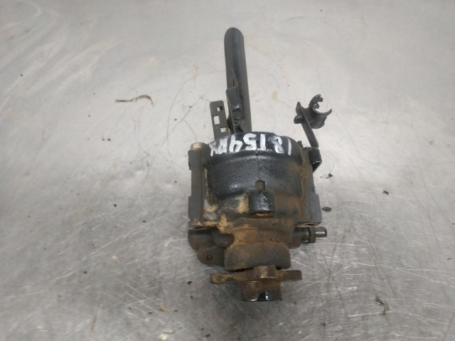 Bomba de dirección asistida  7700823735 RENAULT