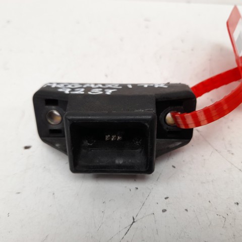 RENAULT 7700827599 Cerradura de maletero  en stock Valencia