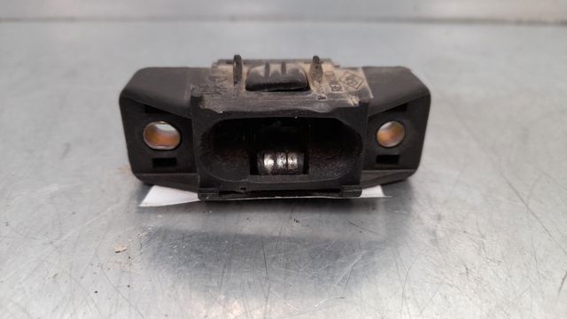 RENAULT 7700827599 Cerradura de tapa de maletero  disponible Valladolid