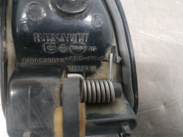 7700830078 RENAULT Manija interior de puerta delantera izquierda  en stock Gandía