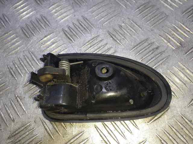 7700830079 NISSAN Manija interior derecha delantera/trasera de puerta  comprar en Jaén