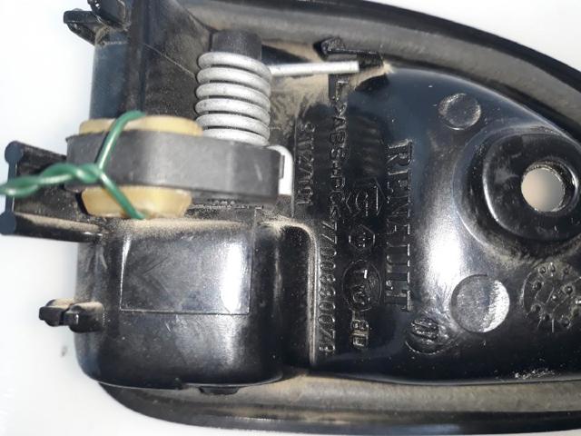 7700830079 NISSAN Manija interior derecha delantera/trasera de puerta  en stock Gandía