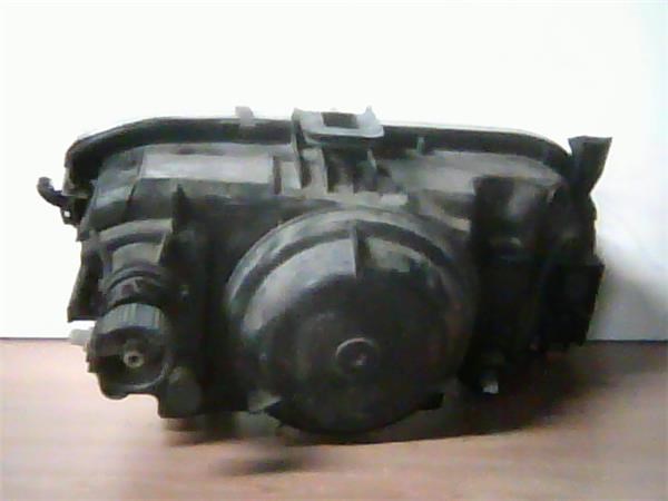 RENAULT 7700831462 Faro izquierdo  disponible Valladolid